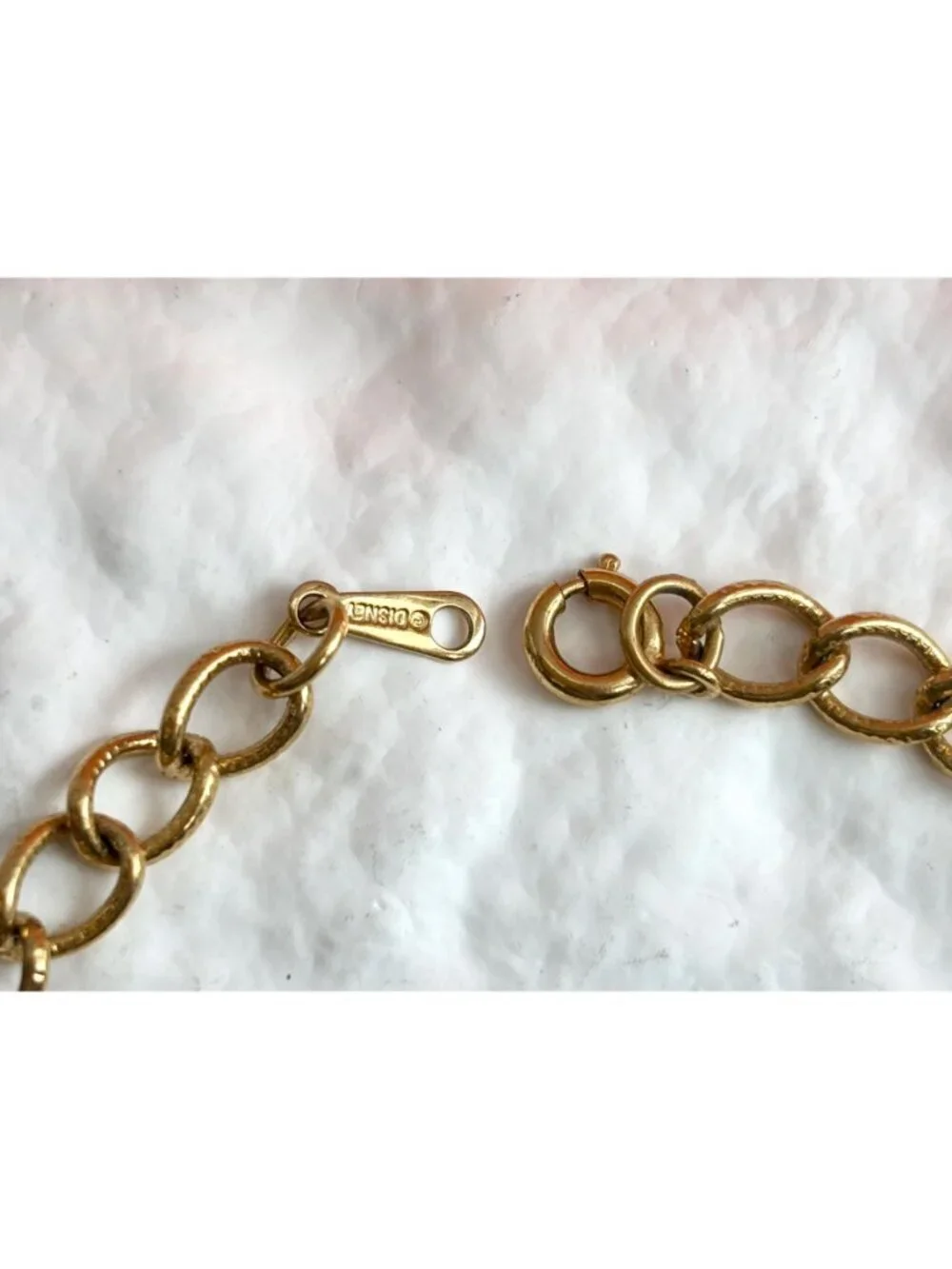 Disney Signed Minnie Mouse Friends Forever Charm Gold Toned Vintage Bracelet - Picture 5 of 16